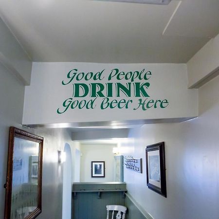 The Golden Lion Inn Bridgnorth Esterno foto