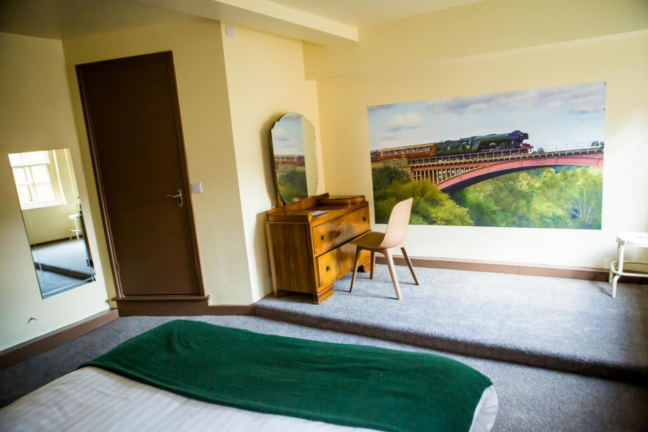 The Golden Lion Inn Bridgnorth Esterno foto